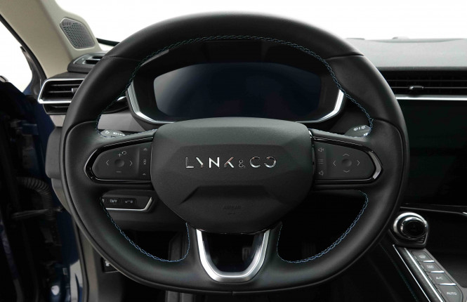 LYNKCO_LYNKCO_01_2653895_9.jpg