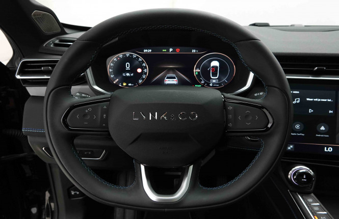 LYNKCO_LYNKCO_01_2653897_10.jpg LYNKCO_LYNKCO_01_2653897_10.jpg