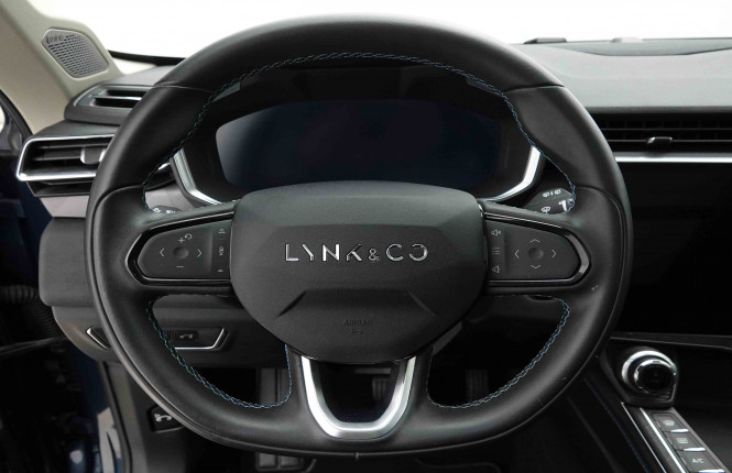LYNKCO_LYNKCO_01_2653898_9.jpg LYNKCO_LYNKCO_01_2653898_9.jpg