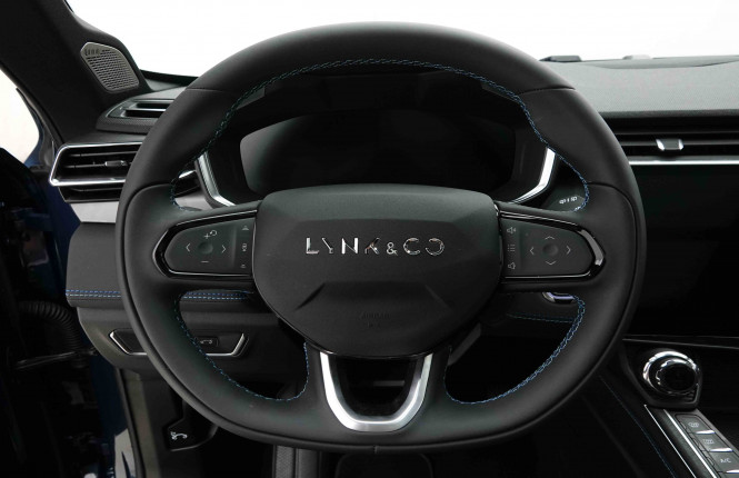 LYNKCO_LYNKCO_01_2653905_9.jpg LYNKCO_LYNKCO_01_2653905_9.jpg
