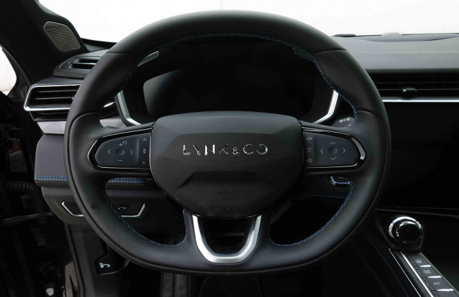 LYNKCO_LYNKCO_01_2654636_10.jpg LYNKCO_LYNKCO_01_2654636_10.jpg