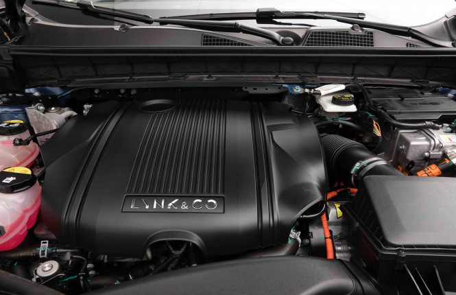 LYNKCO_LYNKCO_01_2654644_24.jpg LYNKCO_LYNKCO_01_2654644_24.jpg