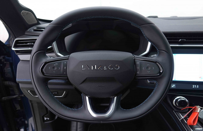LYNKCO_LYNKCO_01_2655065_10.jpg LYNKCO_LYNKCO_01_2655065_10.jpg