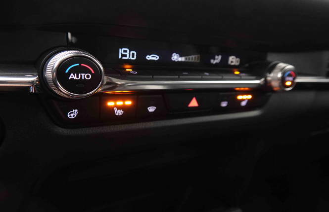 MAZDA_MAZDA_CX30_2549536_14.jpg