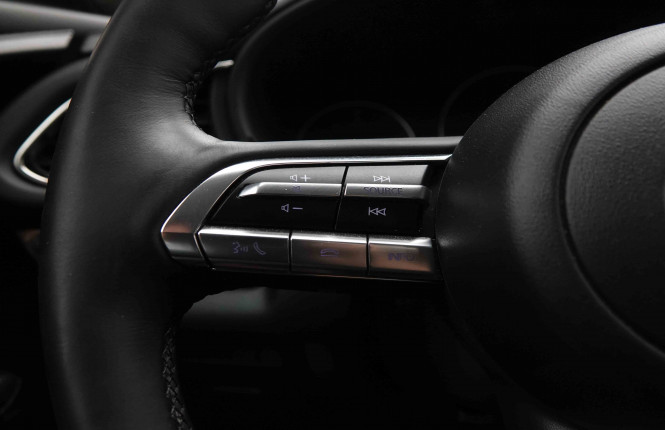 MAZDA_MAZDA_CX30_2549536_18.jpg