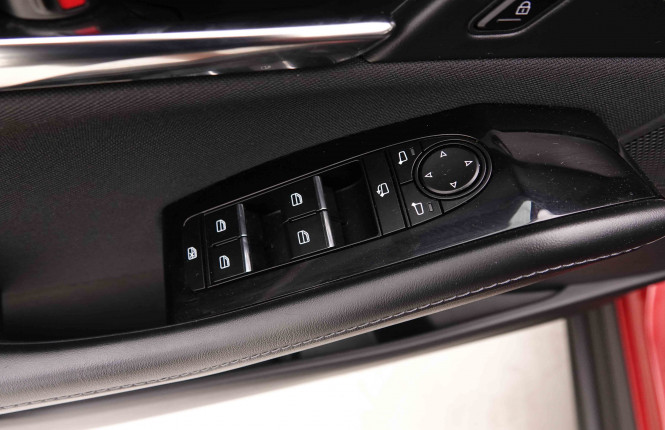 MAZDA_MAZDA_CX30_2549536_20.jpg