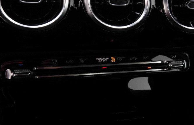 MERCEDES_MERCEDES_AKLASSE_2547353_41.jpg