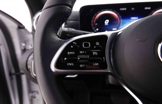 MERCEDES_MERCEDES_AKLASSE_2547353_45.jpg