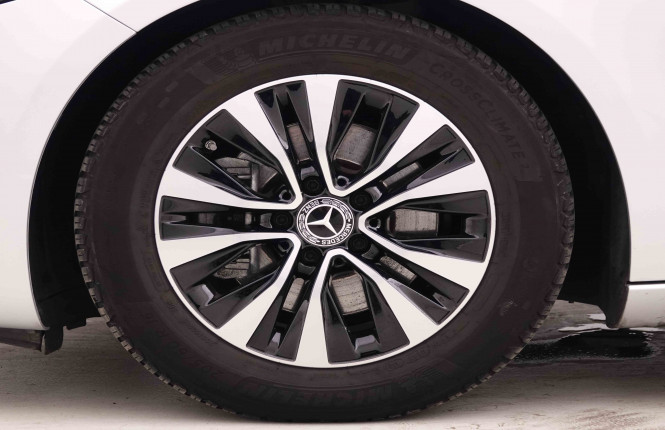 MERCEDES_MERCEDES_AKLASSE_2547353_48.jpg