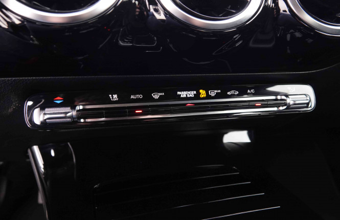 MERCEDES_MERCEDES_AKLASSE_2547353_63.jpg