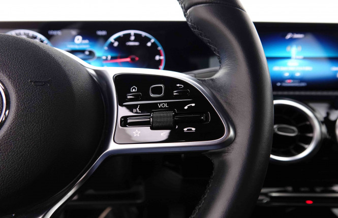 MERCEDES_MERCEDES_AKLASSE_2547353_68.jpg