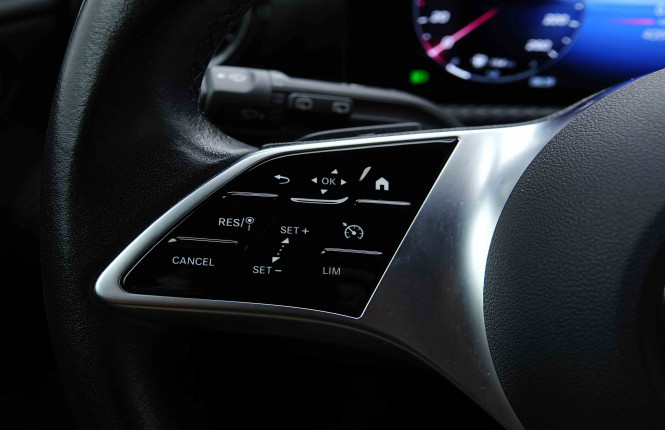 MERCEDES_MERCEDES_AKLASSE_2655417_16.jpg MERCEDES_MERCEDES_AKLASSE_2655417_16.jpg