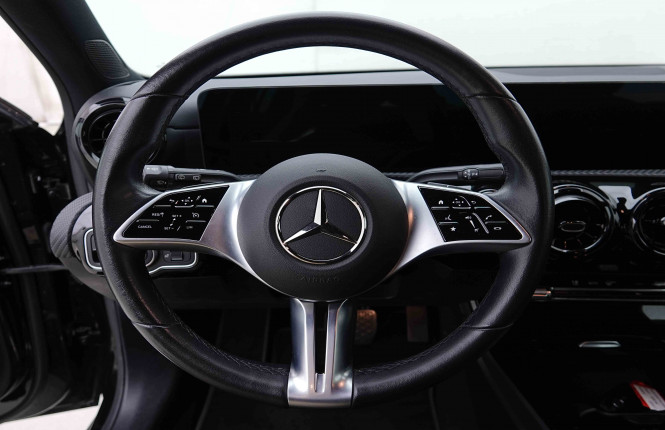 MERCEDES_MERCEDES_AKLASSE_2655417_8.jpg MERCEDES_MERCEDES_AKLASSE_2655417_8.jpg