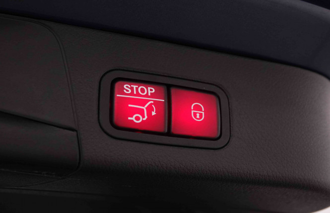 MERCEDES_MERCEDES_BKLASSE_2548368_6.jpg