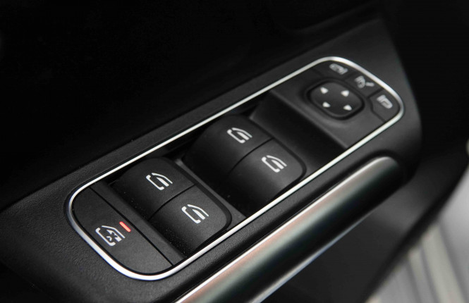 MERCEDES_MERCEDES_BKLASSE_2654453_21.jpg MERCEDES_MERCEDES_BKLASSE_2654453_21.jpg