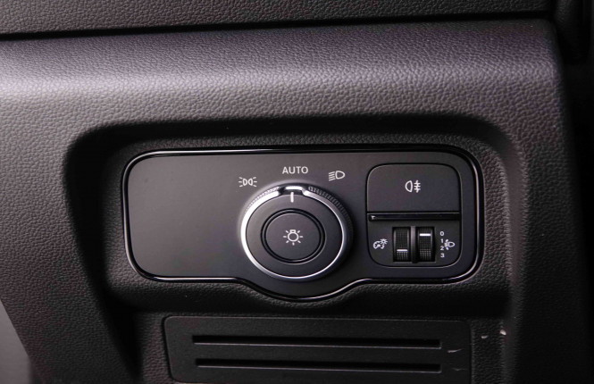 MERCEDES_MERCEDES_CITAN_2547790_9.jpg