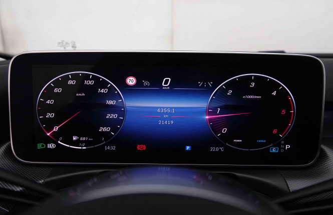 MERCEDES_MERCEDES_CKLASSE_2547918_16.jpg