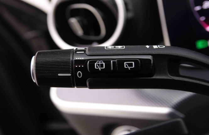 MERCEDES_MERCEDES_CKLASSE_2547918_17.jpg