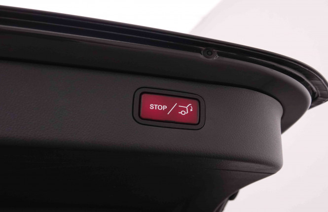 MERCEDES_MERCEDES_CKLASSE_2547918_6.jpg