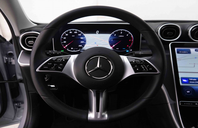 MERCEDES_MERCEDES_CKLASSE_2548459_10.jpg