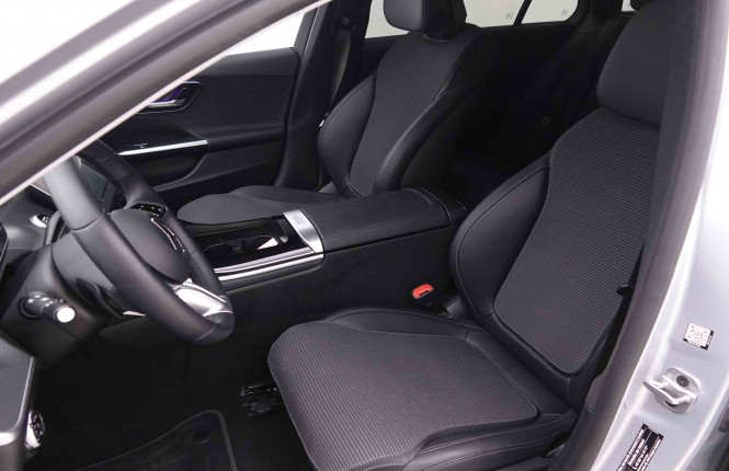 MERCEDES_MERCEDES_CKLASSE_2548459_36.jpg