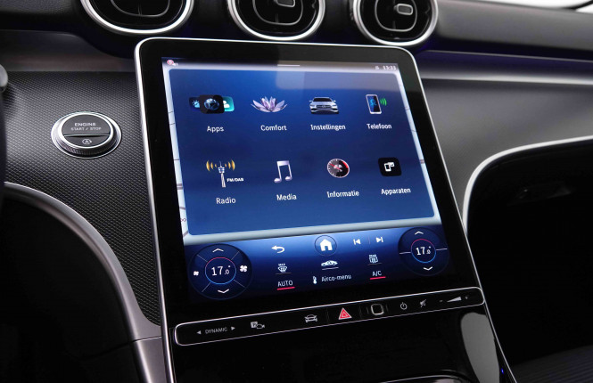 MERCEDES_MERCEDES_CKLASSE_2548460_16.jpg
