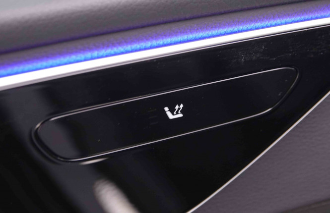 MERCEDES_MERCEDES_CKLASSE_2548460_22.jpg