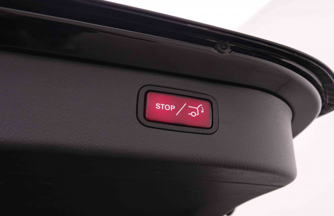 MERCEDES_MERCEDES_CKLASSE_2548460_38.jpg