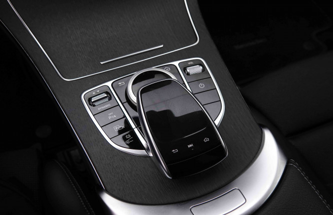 MERCEDES_MERCEDES_CKLASSE_2548614_16.jpg