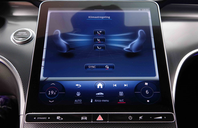 MERCEDES_MERCEDES_CKLASSE_2549006_14.jpg