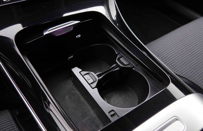 MERCEDES_MERCEDES_CKLASSE_2551152_16.jpg MERCEDES_MERCEDES_CKLASSE_2551152_16.jpg