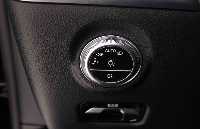 MERCEDES_MERCEDES_CKLASSE_2551152_22.jpg MERCEDES_MERCEDES_CKLASSE_2551152_22.jpg