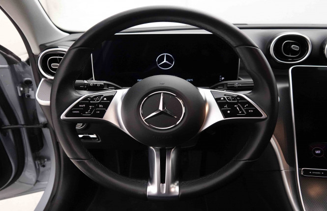 MERCEDES_MERCEDES_CKLASSE_2652900_10.jpg