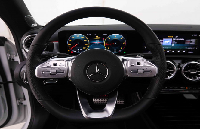 MERCEDES_MERCEDES_CLA_2548332_11.jpg