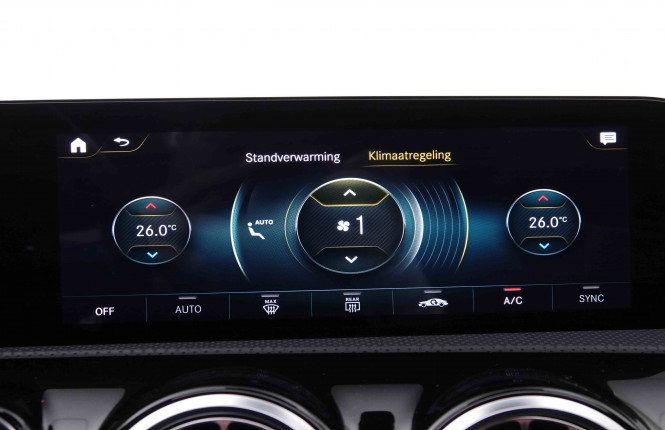 MERCEDES_MERCEDES_CLA_2548332_15.jpg