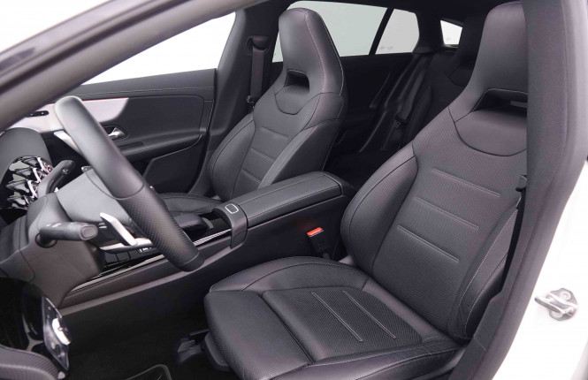 MERCEDES_MERCEDES_CLA_2548332_7.jpg