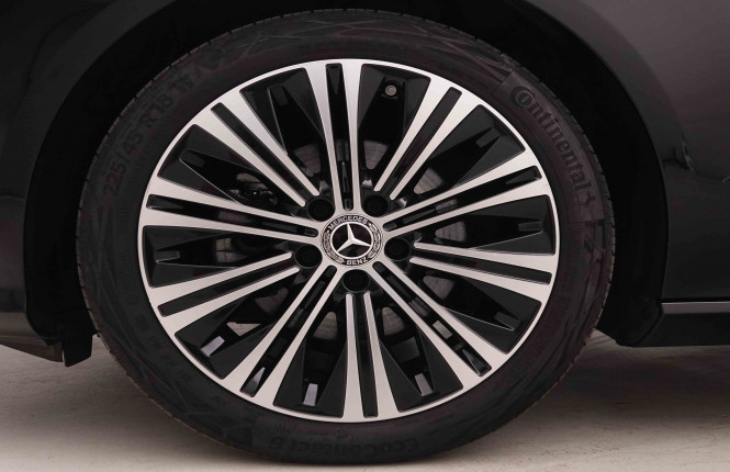 MERCEDES_MERCEDES_CLA_2549885_25.jpg