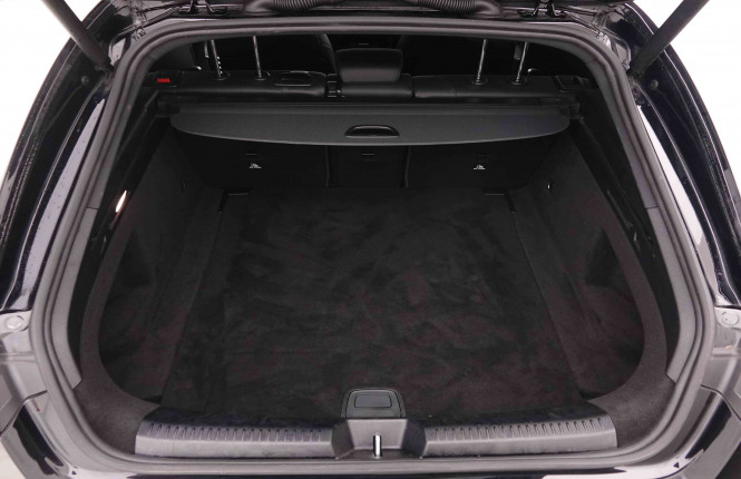 MERCEDES_MERCEDES_CLA_2549885_5.jpg
