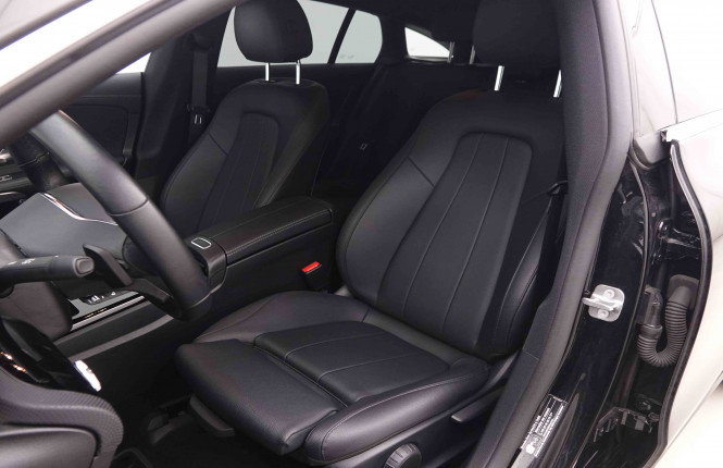 MERCEDES_MERCEDES_CLA_2549885_7.jpg