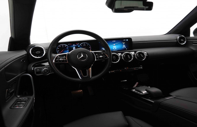 MERCEDES_MERCEDES_CLA_2549885_8.jpg