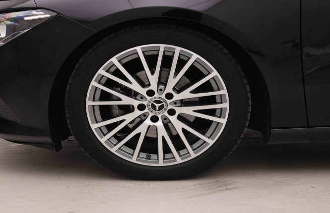 MERCEDES_MERCEDES_CLA_2550735_21.jpg