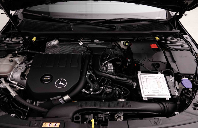 MERCEDES_MERCEDES_CLA_2653283_23.jpg