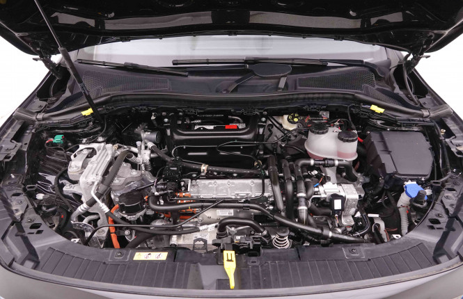 MERCEDES_MERCEDES_EQA_2548678_25.jpg