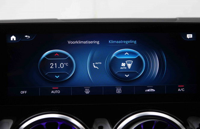 MERCEDES_MERCEDES_EQA_2548678_48.jpg