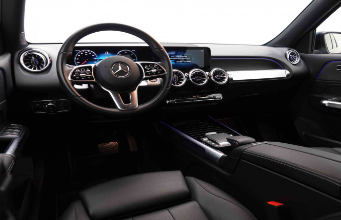 MERCEDES_MERCEDES_EQB_2548730_8.jpg