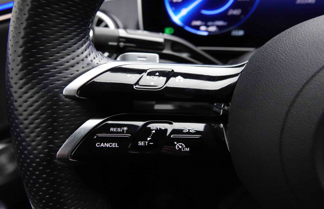 MERCEDES_MERCEDES_EQE_2651935_19.jpg MERCEDES_MERCEDES_EQE_2651935_19.jpg