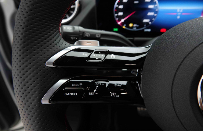 MERCEDES_MERCEDES_GLA_2653220_18.jpg MERCEDES_MERCEDES_GLA_2653220_18.jpg