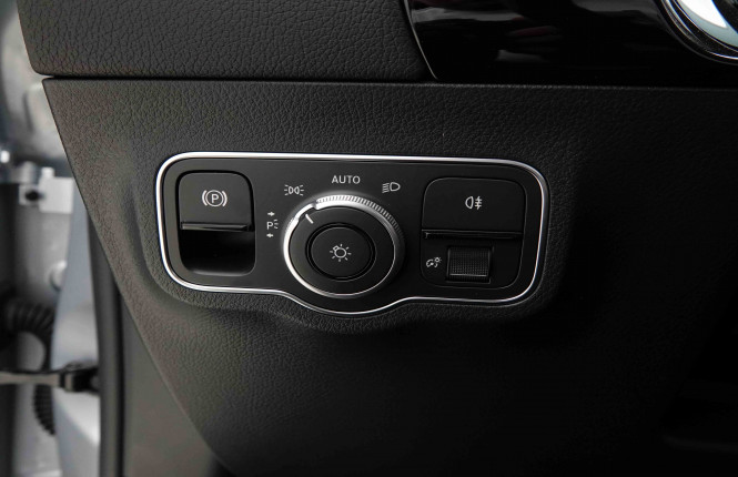 MERCEDES_MERCEDES_GLA_2653220_20.jpg MERCEDES_MERCEDES_GLA_2653220_20.jpg