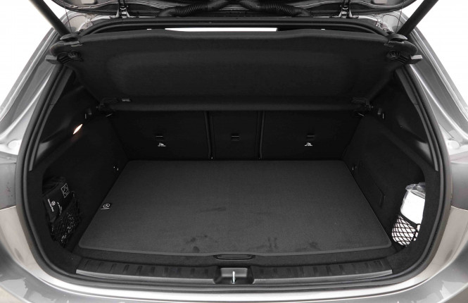 MERCEDES_MERCEDES_GLA_2654726_36.jpg MERCEDES_MERCEDES_GLA_2654726_36.jpg