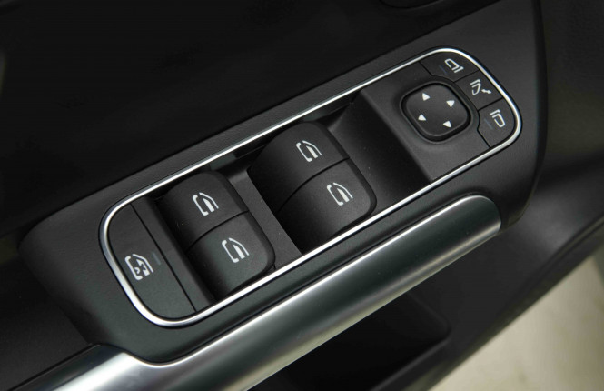 MERCEDES_MERCEDES_GLA_2654915_20.jpg MERCEDES_MERCEDES_GLA_2654915_20.jpg